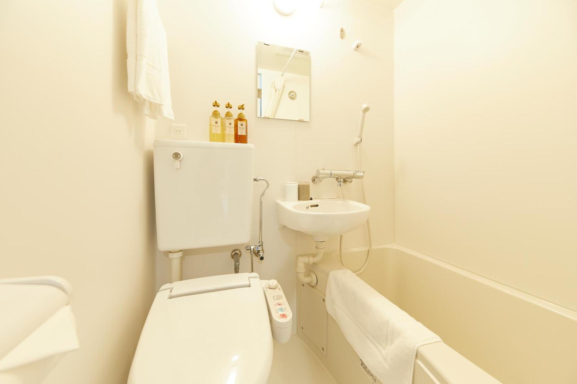Y&Y Namba Hotel Osaka Exterior photo